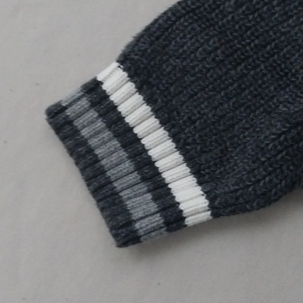 OshKosh B'Gosh dark gray zip up sweater 4T